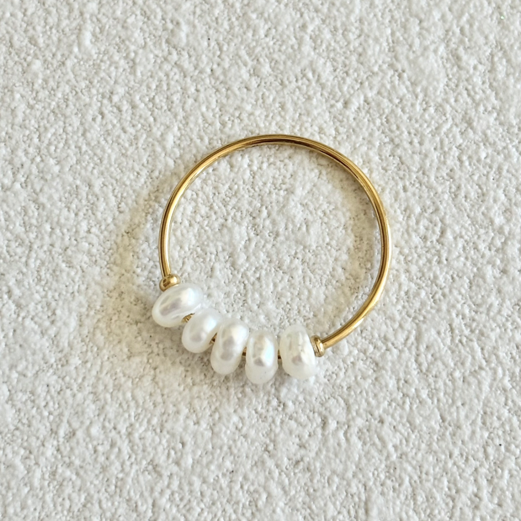 PEARL LINE RING