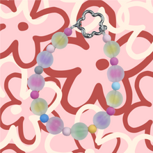 FLOWER MARKET PHONE WRISTLET [FROSTY RAINBOW]