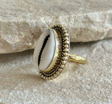 CHAIA COWRIE BRASS RING