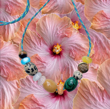 CRYSTAL LEI  NECKLACE [OCEAN]