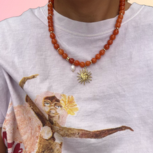 SUN PEARL BEADED NECKLACE [ORANGE]