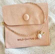 LUNA SHINE BRACELET [PEACH MOONSTONE]