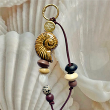 SUN CONCH BAG CHARM/KEYRING [COCONUT]