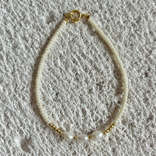 PIPPA BRACELET [WHITE]