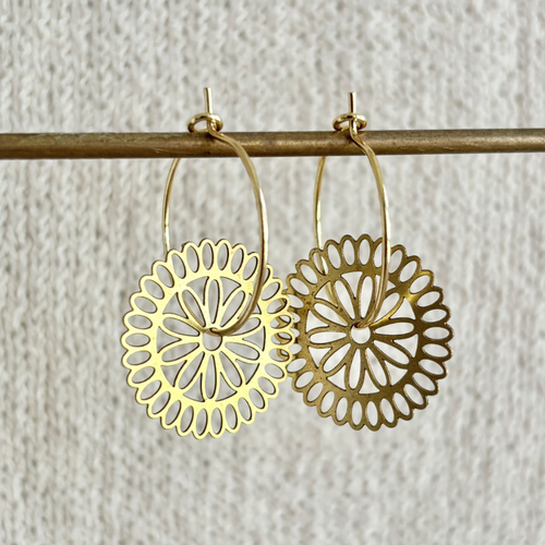 DAISY MANDALA EAR HOOPS
