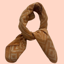 ISLAND SCARF [PEACH]