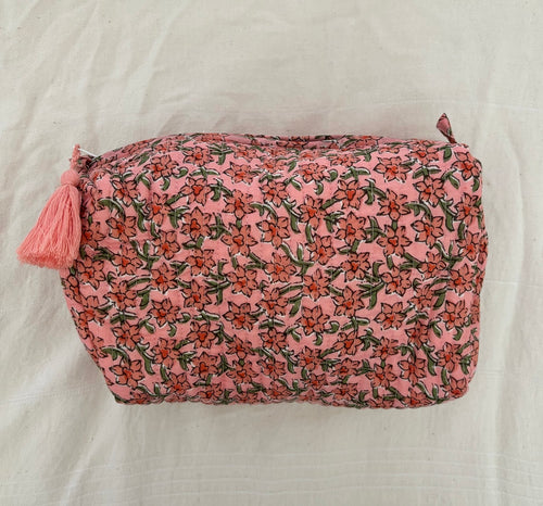INDIE COSMETIC BAG [STRAWBERRY BLOSSOM]