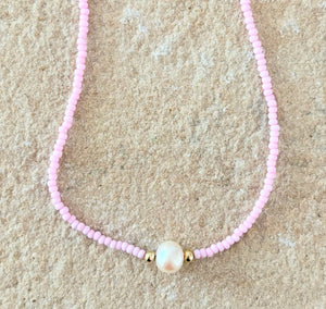 MILA PEARL NECKLACE [PINK]