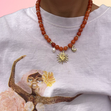 SUN PEARL BEADED NECKLACE [OLIVE]