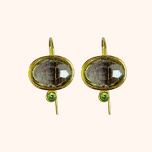 VANESSA GEM EARRINGS [MOSS GREEN]