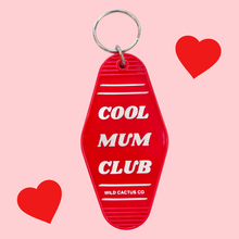 COOL MUM CLUB KEYRING
