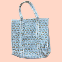 THE WEEKENDER TOTE [HYDRANGEA BLUE]