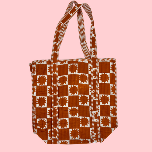 THE WEEKENDER TOTE [SUNNY TANGARINE]