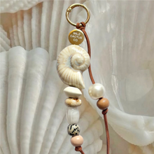 SUN CONCH BAG CHARM/KEYRING [IVORY]