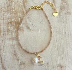 LUNA SHINE BRACELET [PEACH MOONSTONE]