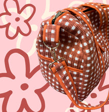 THE CARRY ALL DUFFLE BAG [GINGER GINGHAM]