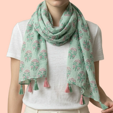 SHANTI GARDEN SCARF