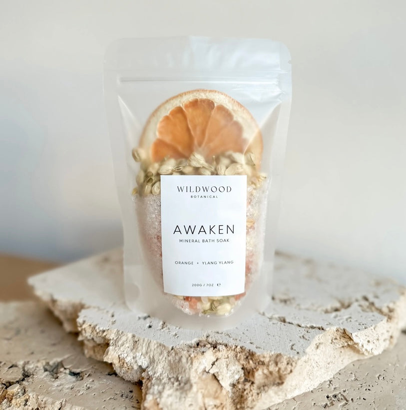 WILDWOOD BOTANICAL AWAKEN  BATH SOAK